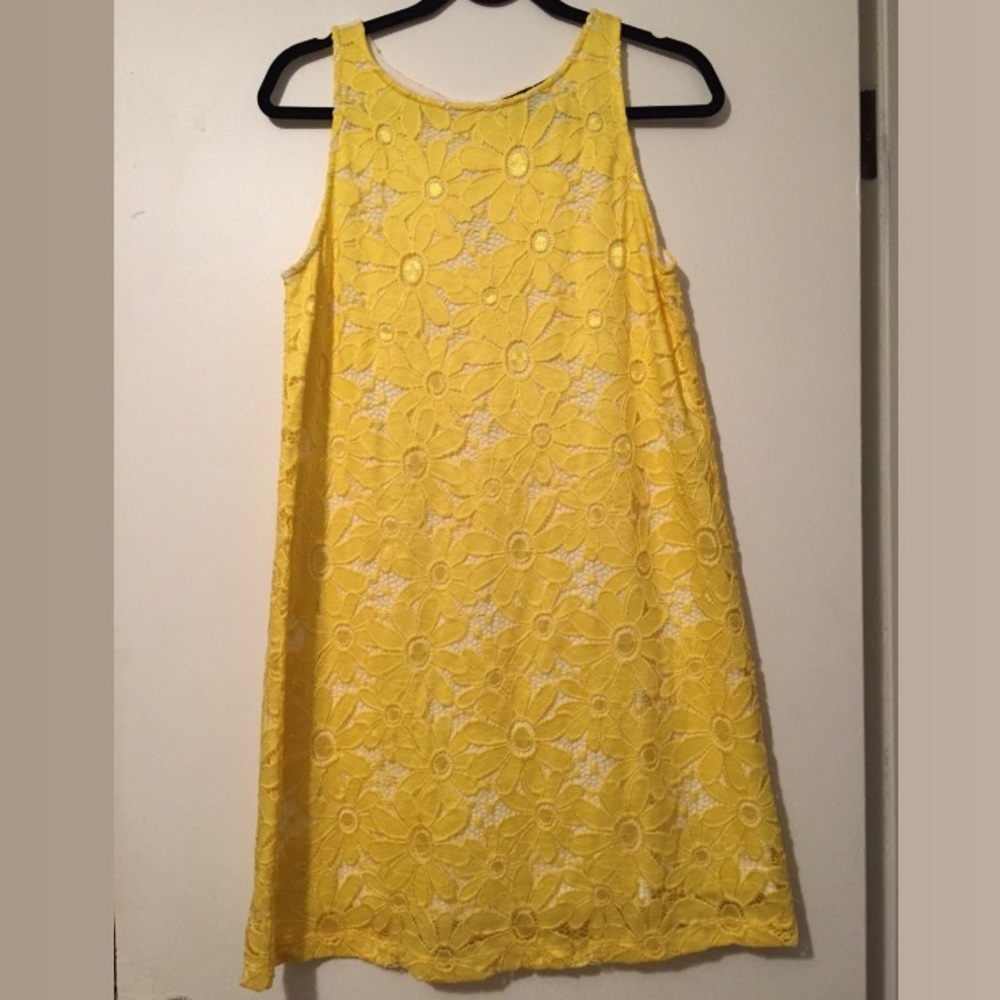 🌼 Bright Yellow Daisy Lace A-Line Mod Dress 🌼